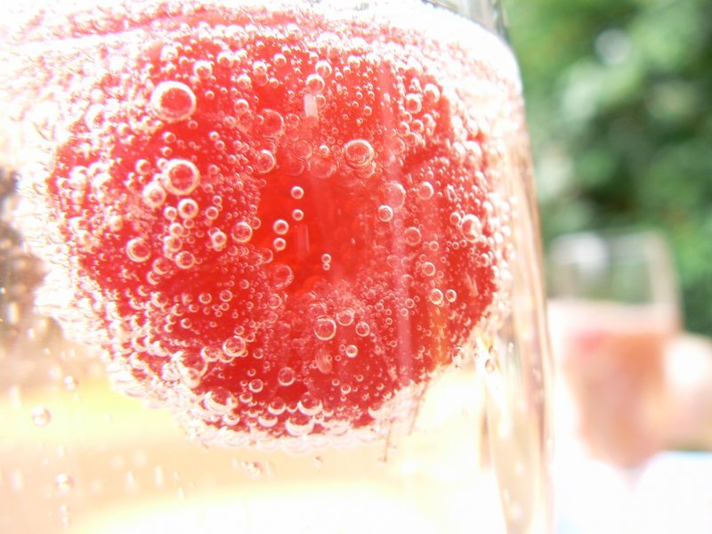 Champagne Punch cocktail